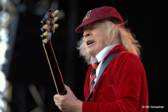 Angus Young
