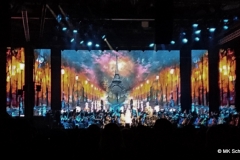 Andrea Bocelli  Bühnenbild Paris in der Schleyerhalle