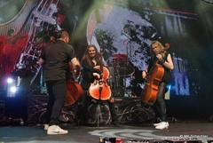 Die finnischen Cello-Metaller in der MHP Arena