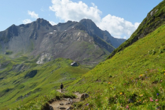 Krabbenjoch: Die Stuttgarter Hütte kommt in Sicht