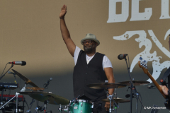 Beth Hart und Band bei den Jazzopen Stuttgart 2023