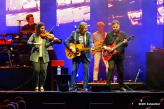 Bruce Guthro & Band, mit der Irish-Celtic Violinistin Roisin Ryan