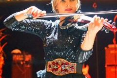 Marina Belinska mit ihrer Elektro-Violine