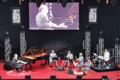 Chilly Gonzales + Kaiser Quartett