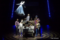 CIRQUE DU SOLEIL: Magische Premiere für „Corteo“ in Stuttgart