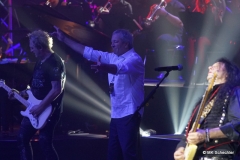 Ian Gillan präsentiert "Black Night"