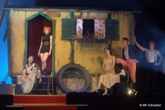 Friedrichsbau Varieté: Ensemble der neuen Show „Cirque“