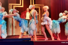 "Moon Opening" mit Anna Cabaret und den Vegas Showgirls