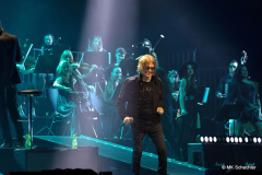Rock-Legende trifft Orchester – Glenn Hughes bringt die MHP-Arena zum Beben