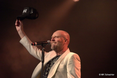 Glenn Gregory