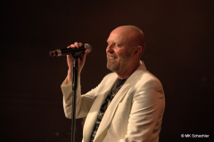 Glenn Gregory