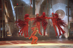 Holiday on Ice begeistert mit „Horizons“ in der Porsche-Arena