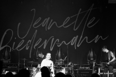 Jeanette Biedermann und Band