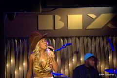 K.Zia im BIX Jazzclub Stuttgart: Gefühl, Stimme, Präsenz – ein Abend voller Überraschungen