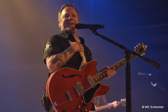 Kiefer Sutherland
