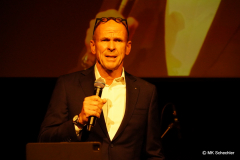 Ansprache des Hausherrn Jörg Rauschenberger zum Sinn und Zweck vom KIWANIS-HILFSFONDS-STUTTGART e.V.