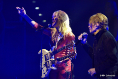 Close My Eyes Forever (with Glenn Hughes)