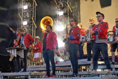 Die Stimmungsmacher der Hamburger Techno Marching Band MEUTE