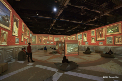 Im  Showroom, dem Highlight der Ausstellung, taucht der Reisende ganz in die Bilder Monets ein