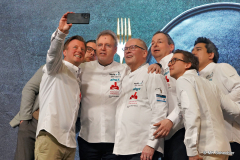 b7_DS301118_Radiant-1