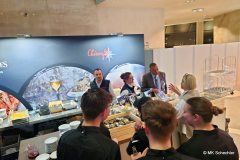 c8b_2026-02-09-21.02.51_Radiant