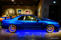 „Paul Walker“ R34 GT-T | „Fast & Furious“ Motor:   2,6 Liter R6 Twin-Turbo (RB26DETT) Baujahr:   1999 Leistung:  ca. 280 PS Special:  originales „Fast & Furious“-Movie Car Teil 4: „Fast & Furious“