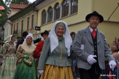 Historisch exakte Trachten einzelner Regionen