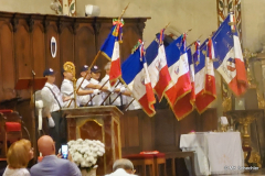 Während der Messe in der Kathedrale Saint-Jean-Baptiste 