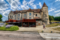 t5_1Saint-Sernin-du-Bois-Restaurant-du-Chateau