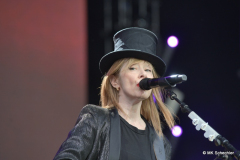 Suzanne Vega