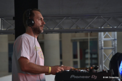 Startet den DJ Gig: Maurizio Schmitz