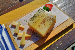 Alpe Salei: Polenta mit Käse überbacken