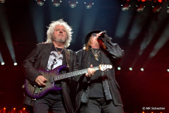 Steve Lukather und Joseph Williams bei der Night of the Proms 2023 in Stuttgart