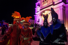 Ein magischer Abend bei der Venezianischen Messe in Ludwigsburg: Buntes Treiben auf dem Marktplatz