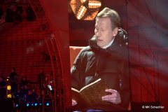 VfB-Legende Guido Buchwald liest aus der Weihnachtsgeschichte