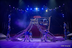 Die größte Russische Schaukel der Welt