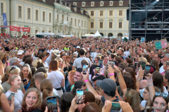 Bad in der Menge