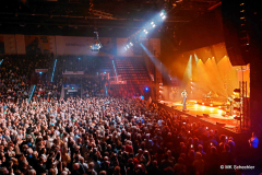 z2025-12-08-20.51.34-1_Radiant