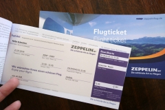 Zuerst geht es zum Check-In, hier erhalte ich mein Flugticket