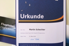 Nach dem Flug gibt es eine Urkunde