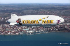 Appetit auf einen eigenen Flug bekommen? Alle Infos gibt es unter www.zeppelinflug.de